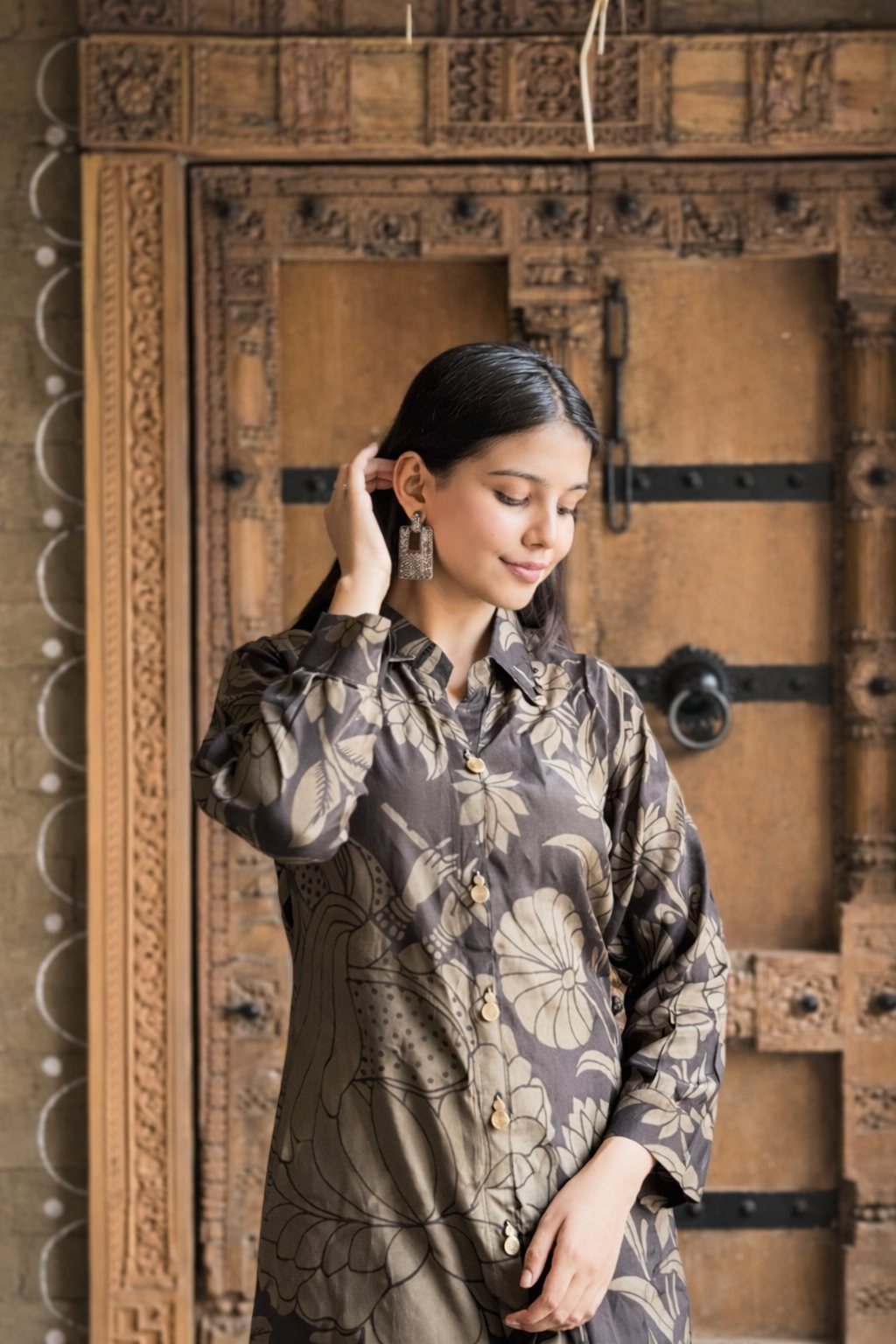 Black muslin shirt