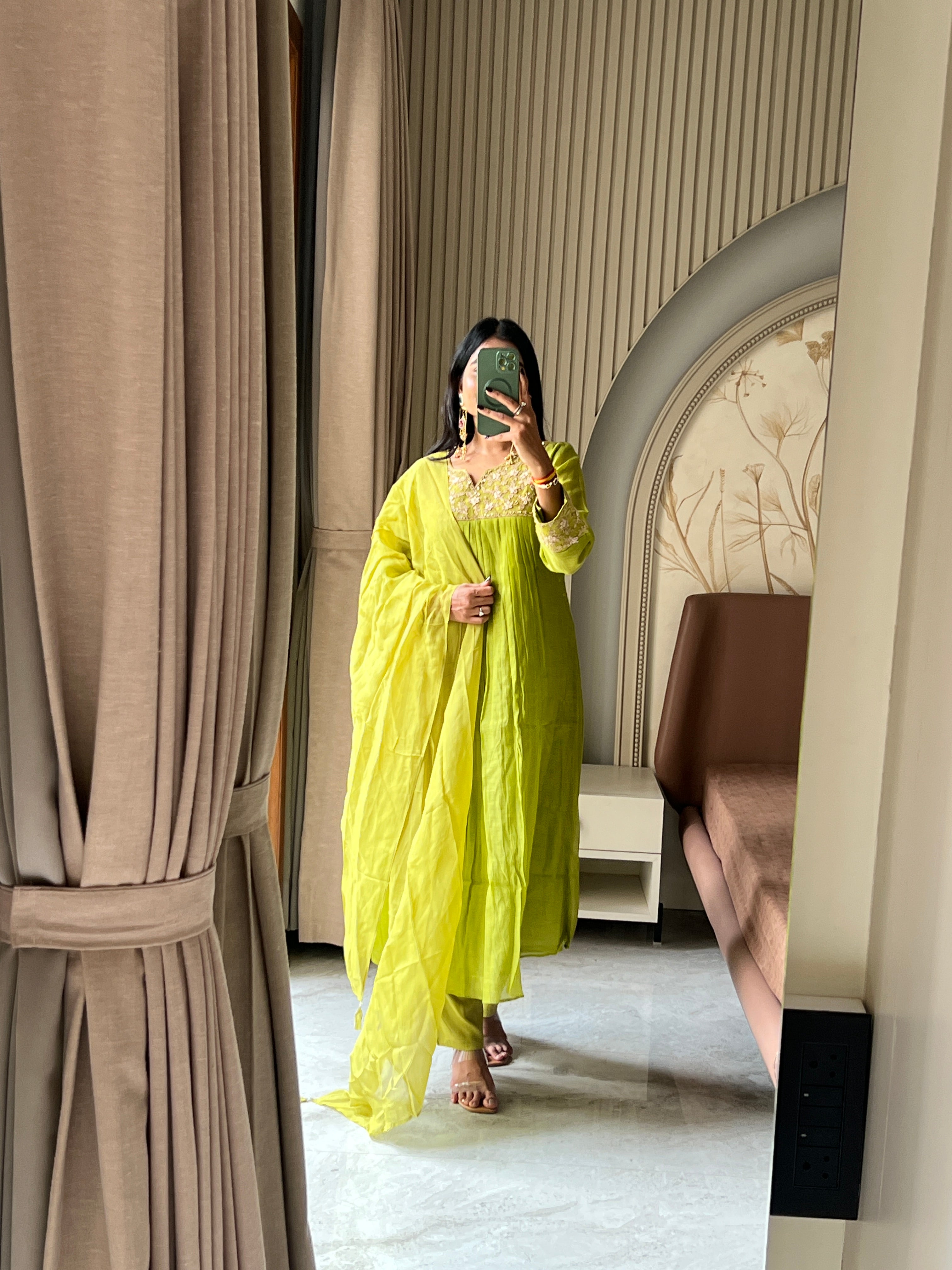 Mul chanderi suit set with beautiful thread work