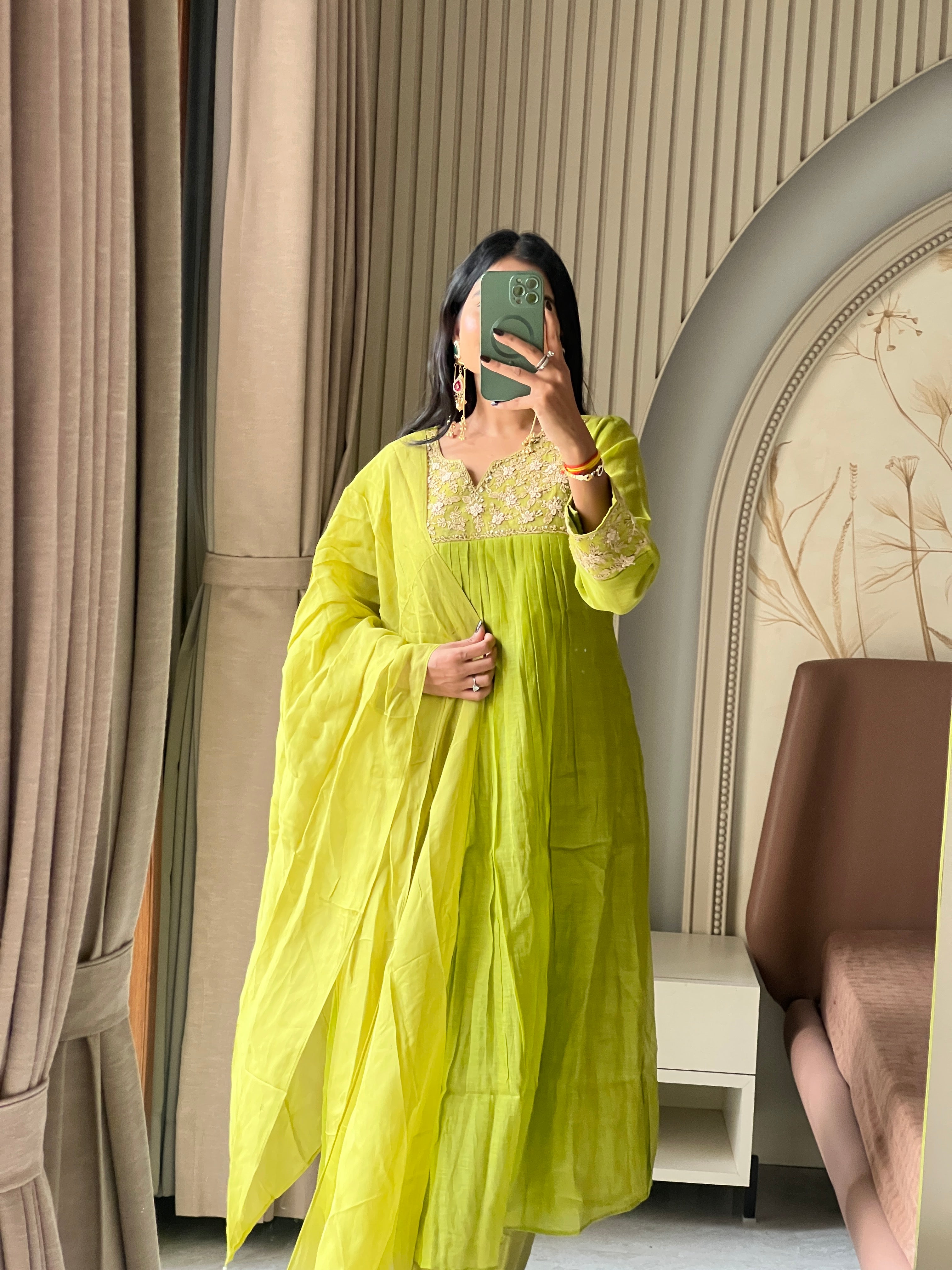 Mul chanderi suit set with beautiful thread work