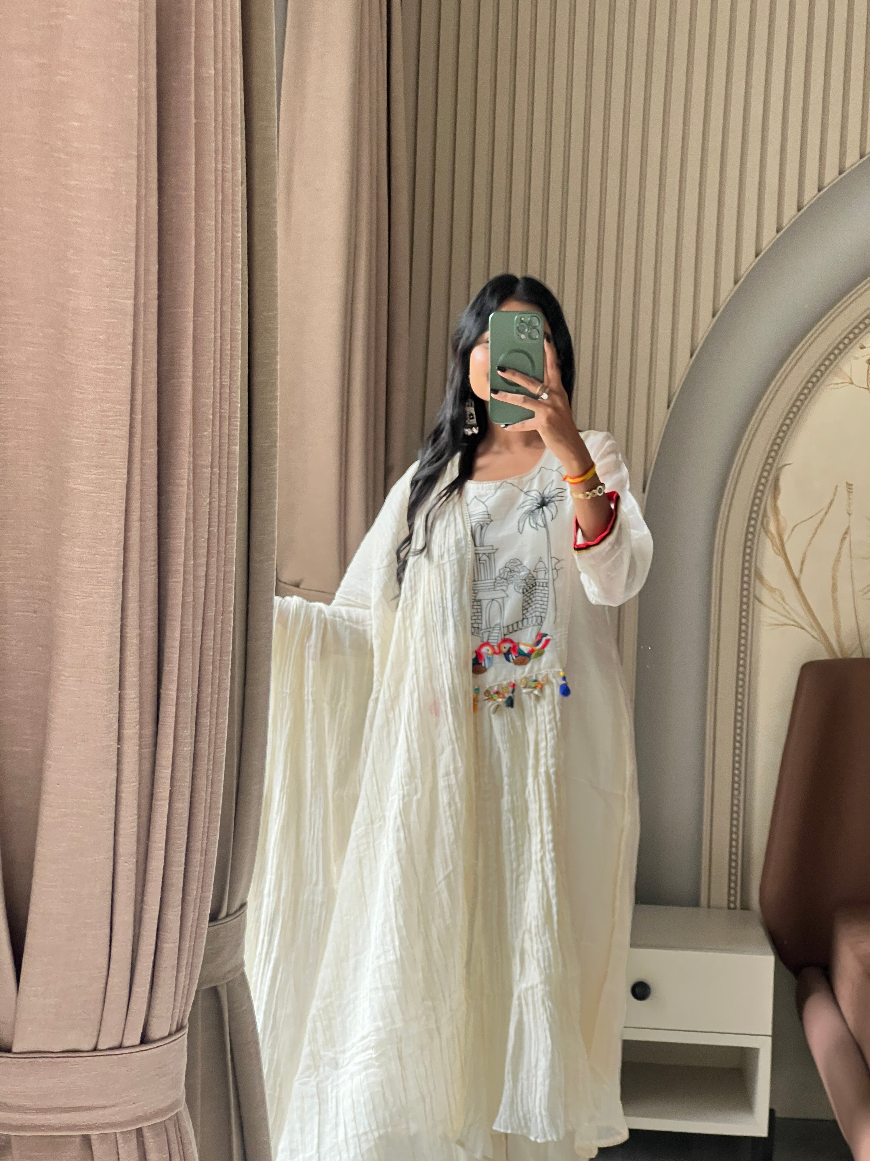 White suit set with beautiful thread work