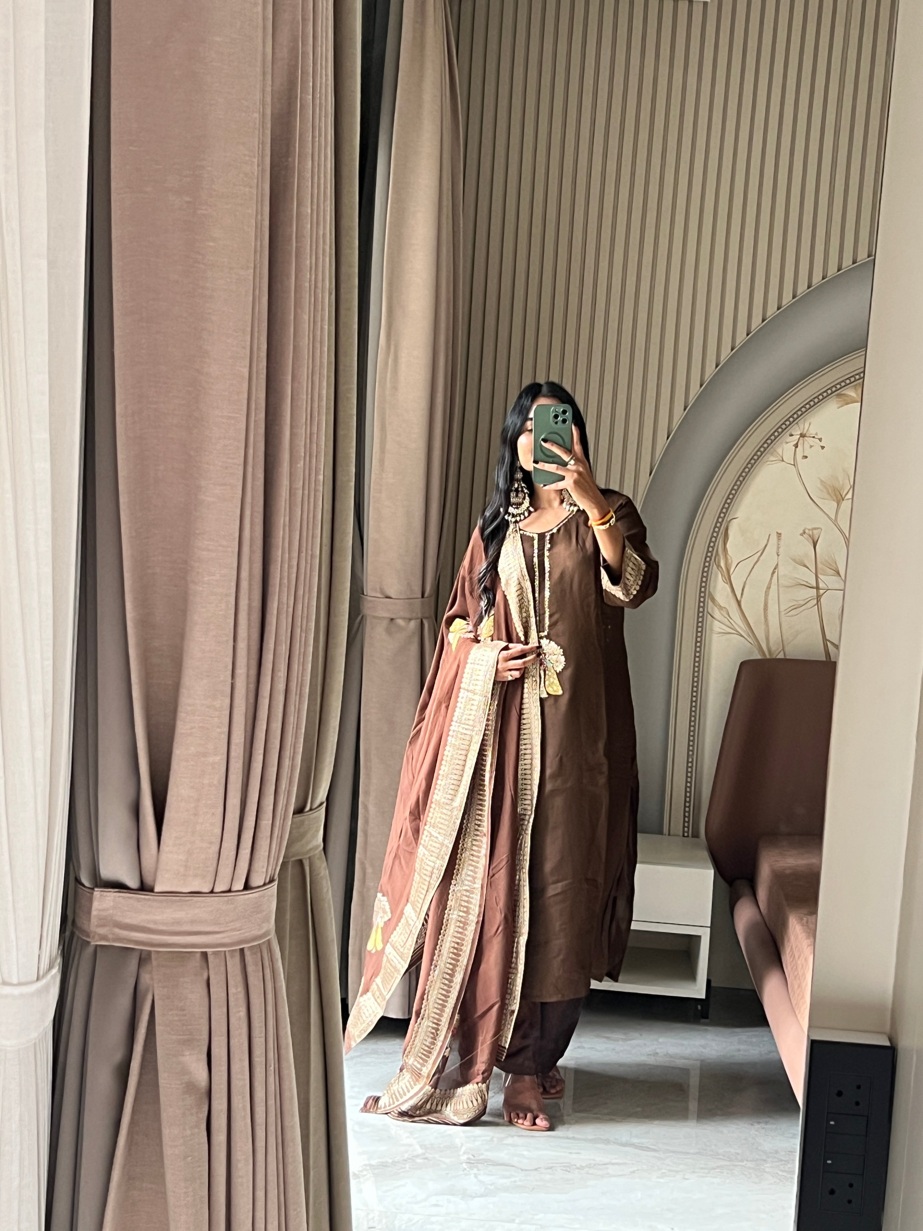 Brown jacquard suit set