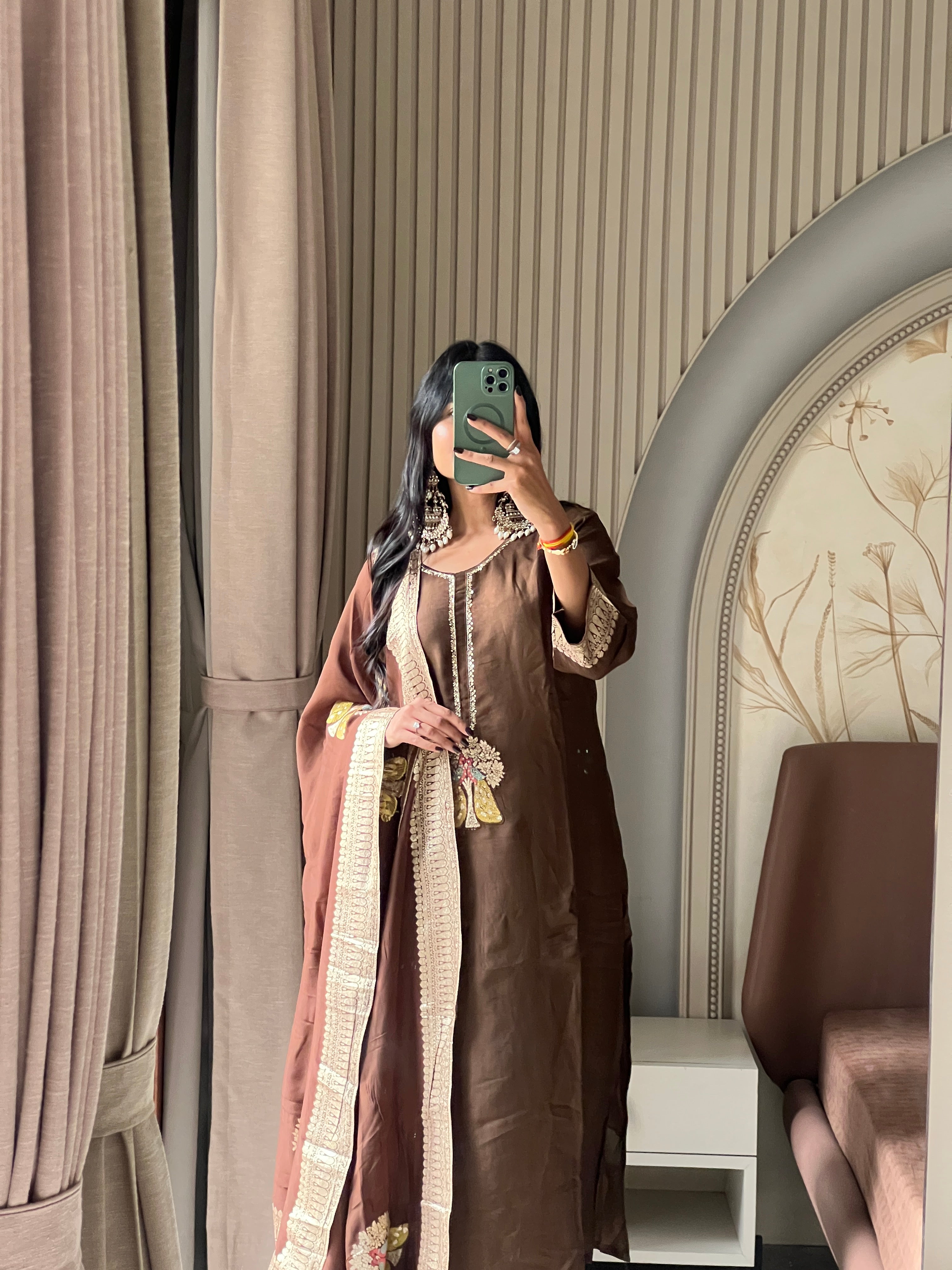 Brown jacquard suit set