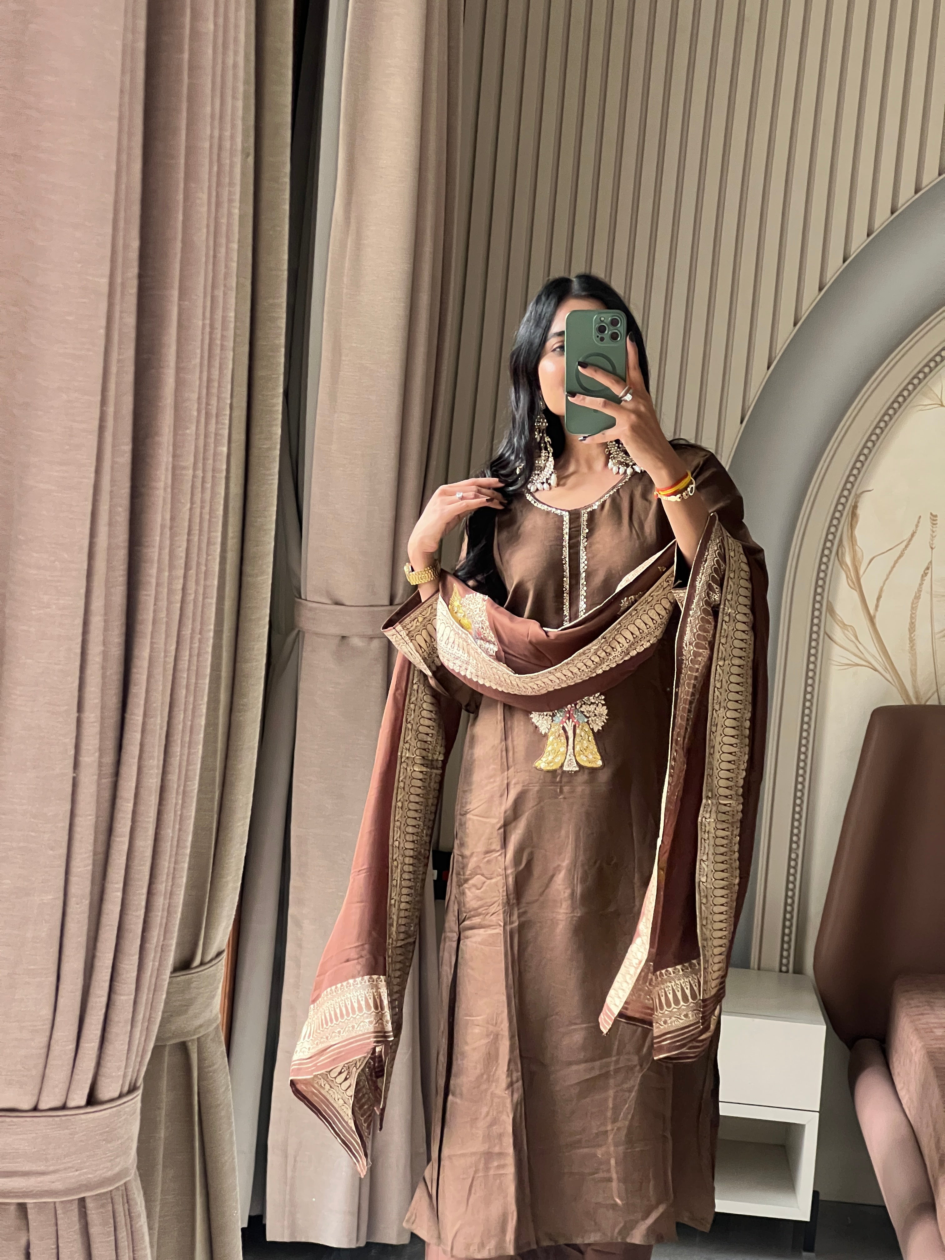 Brown jacquard suit set