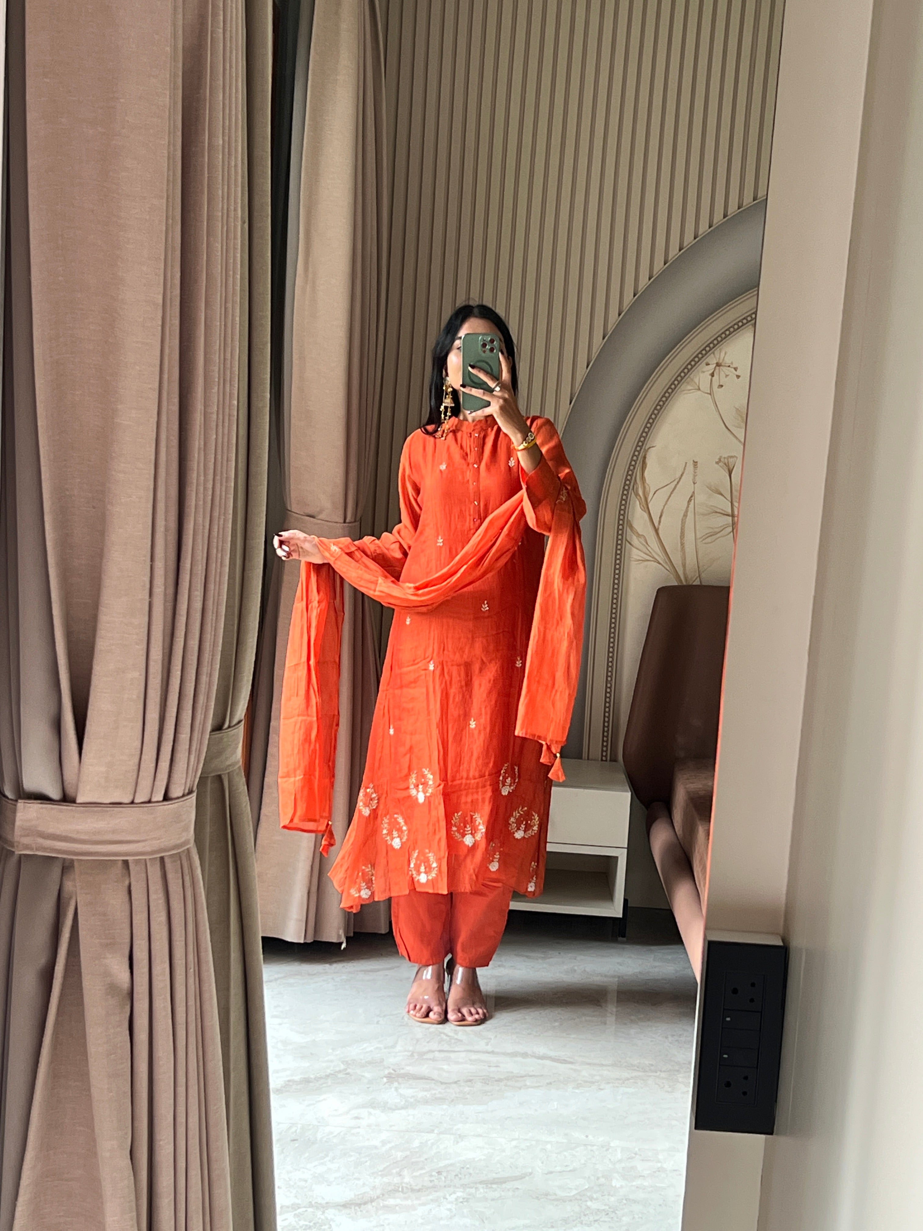 Mul chanderi suit set with beautiful Daman work