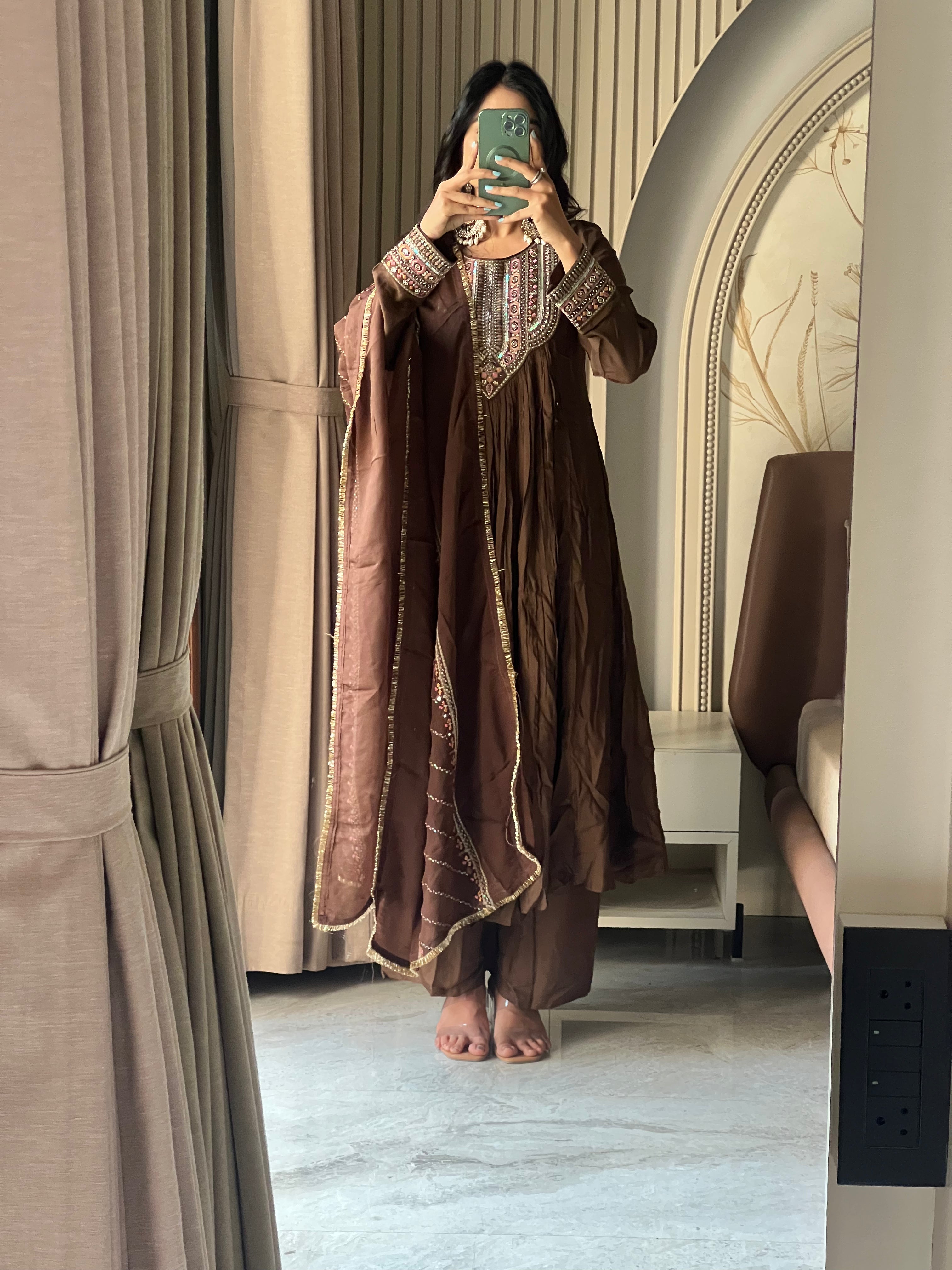 Pashmina brown kurti set