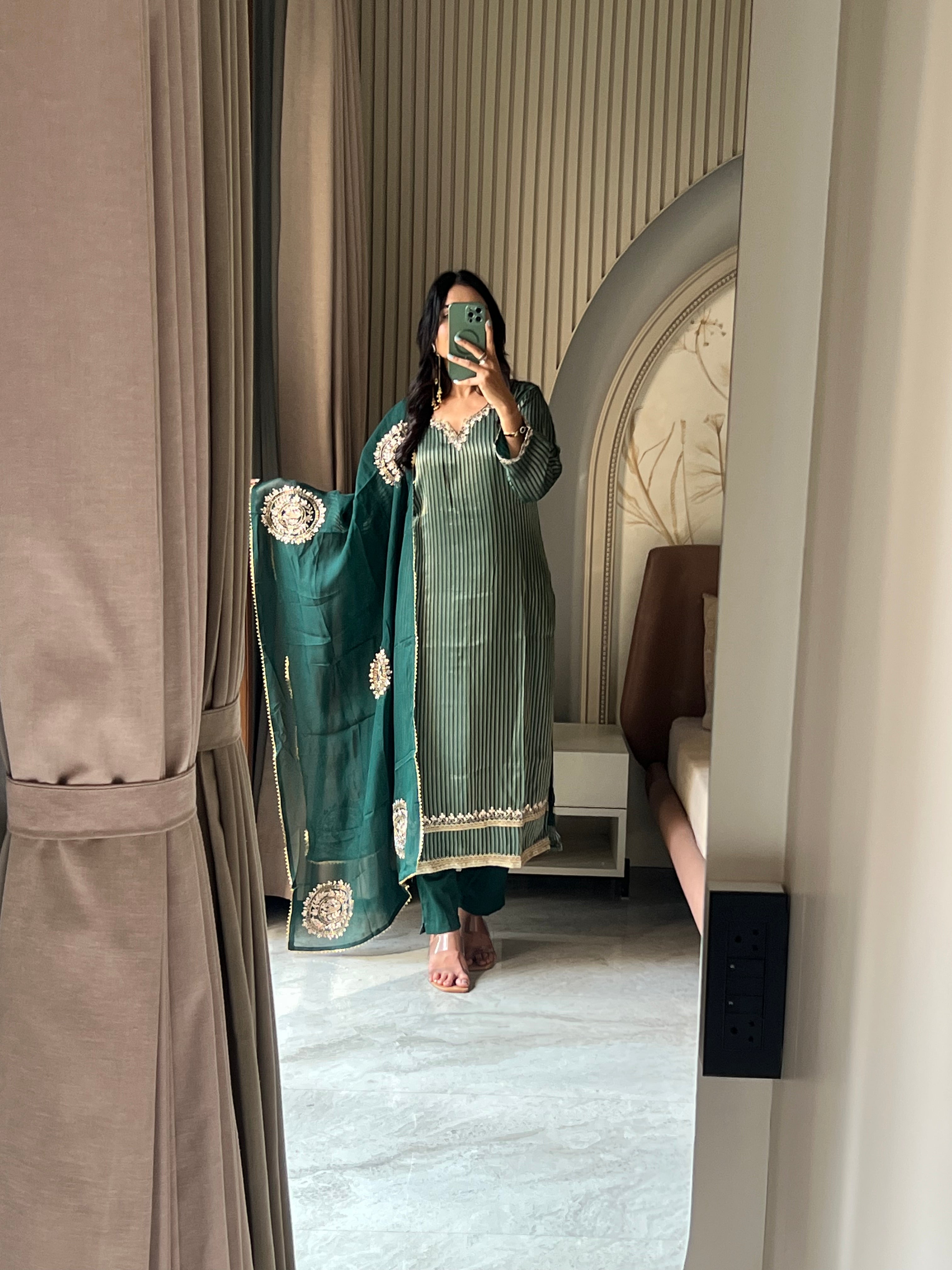 Green tissue suit set