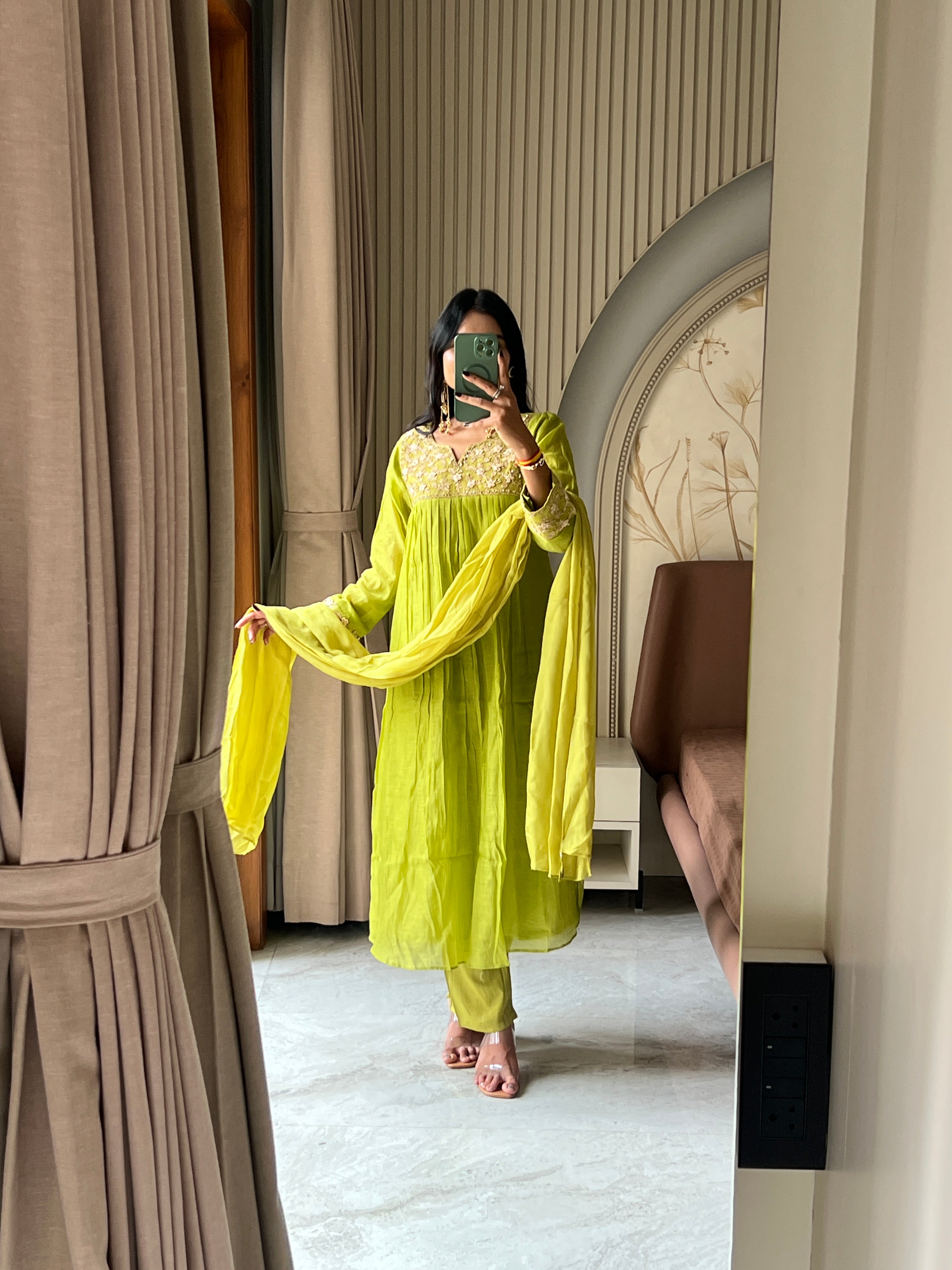 Mul chanderi suit set with beautiful thread work